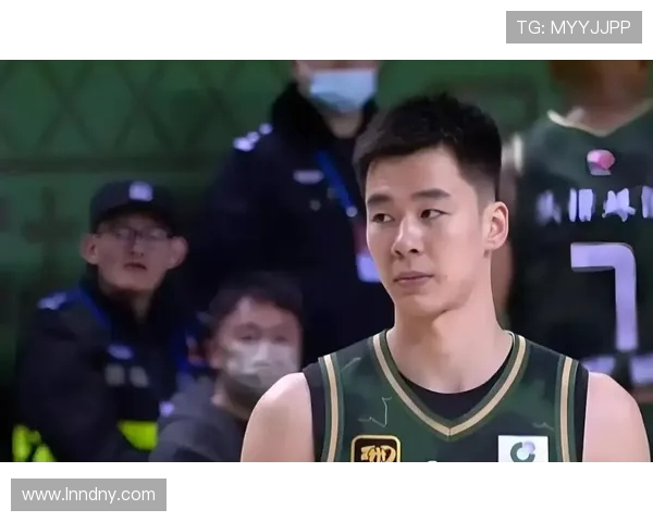 郭昊文:从篮球新星到国家队核心的成长之路与未来展望