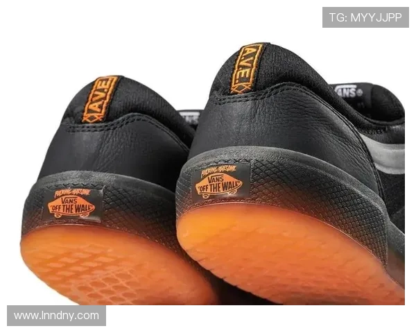 上海滑板队战术解析：灵活转换打法的深度剖析与应用